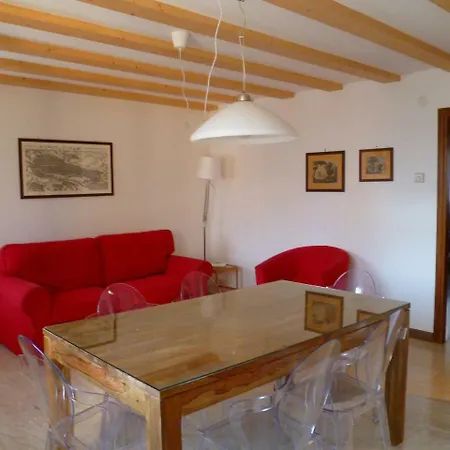 Santo Stefano البندقية